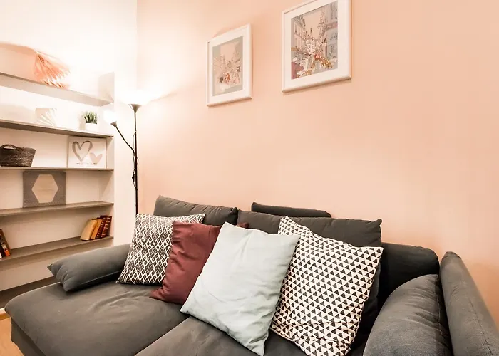 Bpr Paulay Cozy Apartment